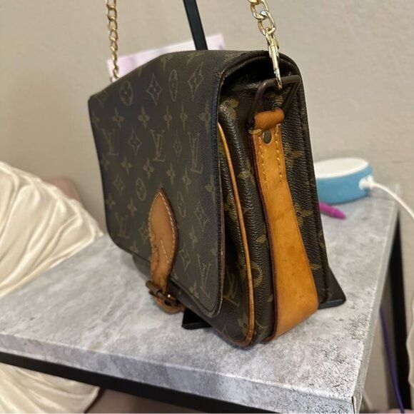 Louis Vuitton Monogram Cartouchière MM Vintage - Picture 5 of 16